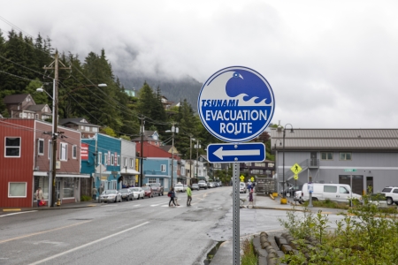 Sign showing tsunami evacuation route